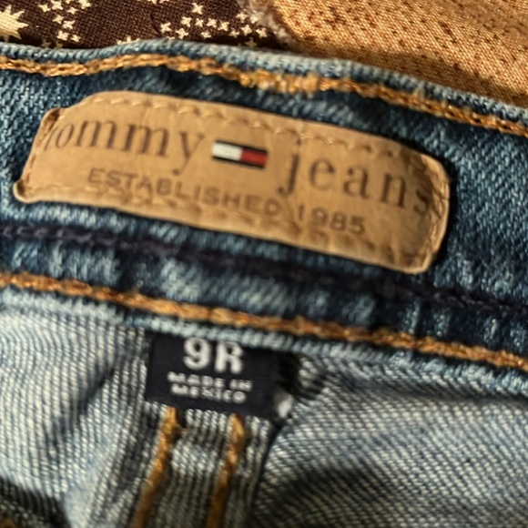 Women’s Tommy Hilfiger Jeans size 9 - Picture 5 of 5